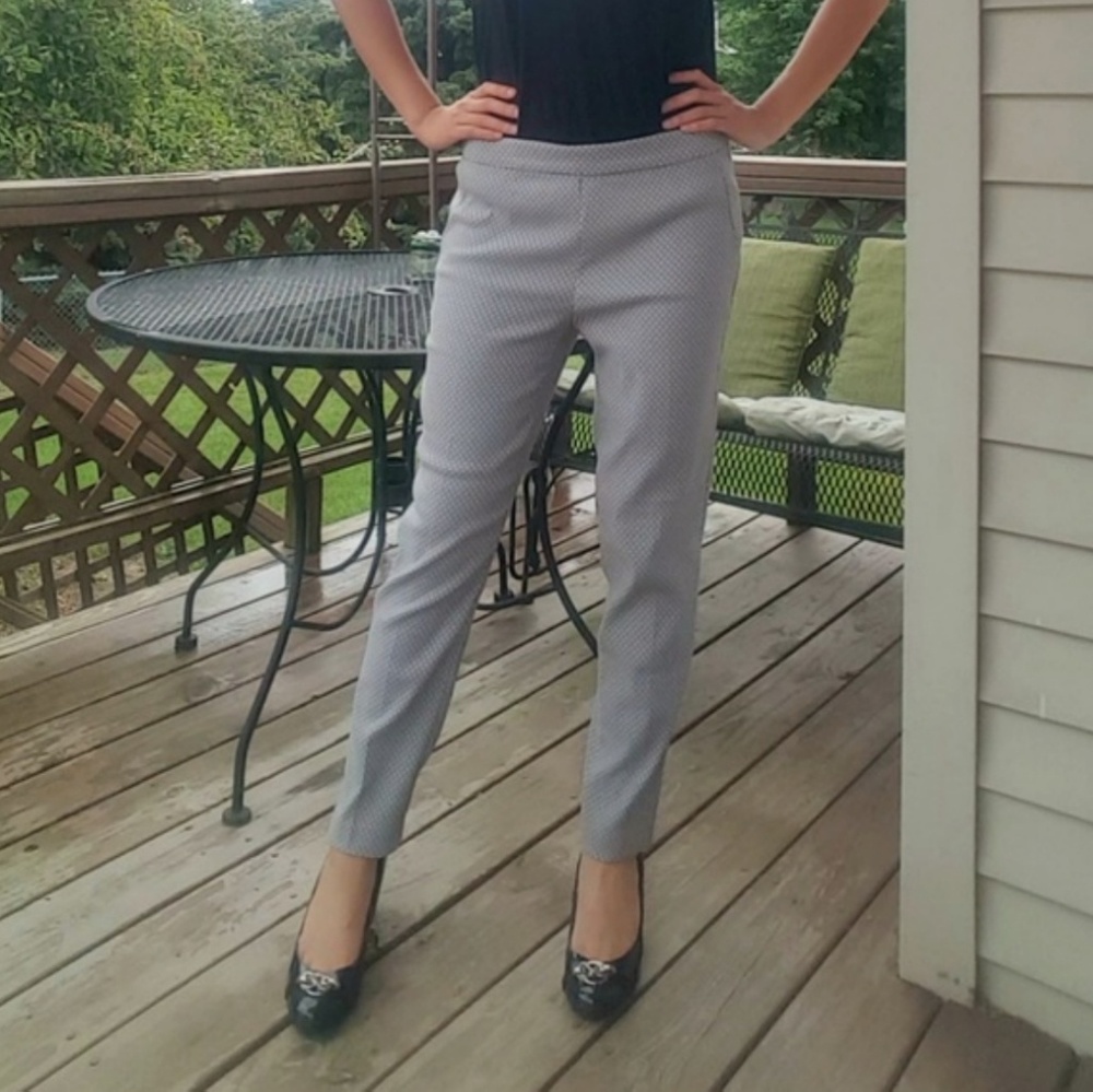 NWT Dalia Grey Polka-dot Cotton Pants